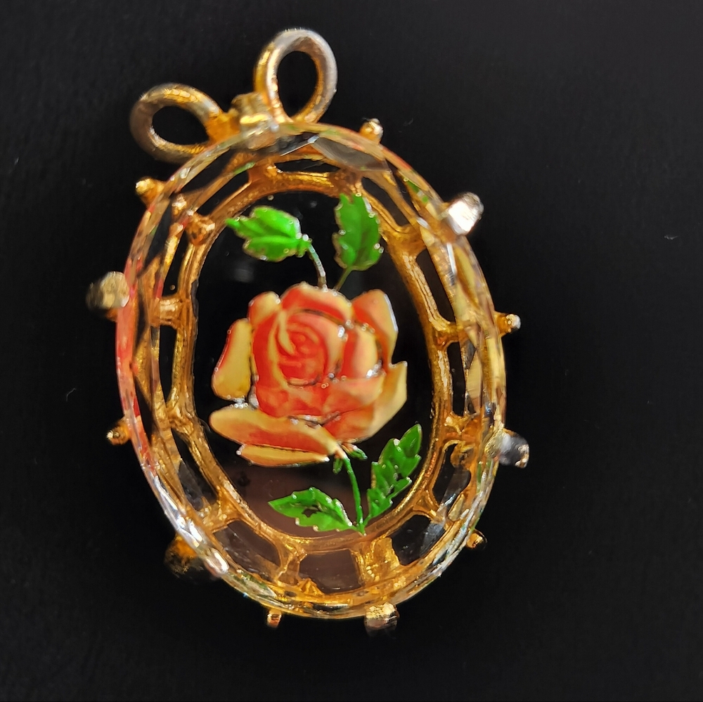 Vintage reverse glass pink and green enamel rose flower Pendant